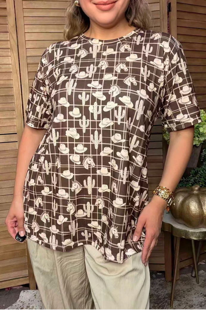 Cactus Makes Perfect Mesh Top - T025BR