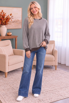 Crush on You Raglan Pullover in Mocha