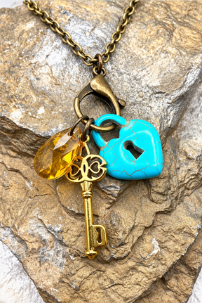 Vintage Lock And Key Necklace - N164TQ