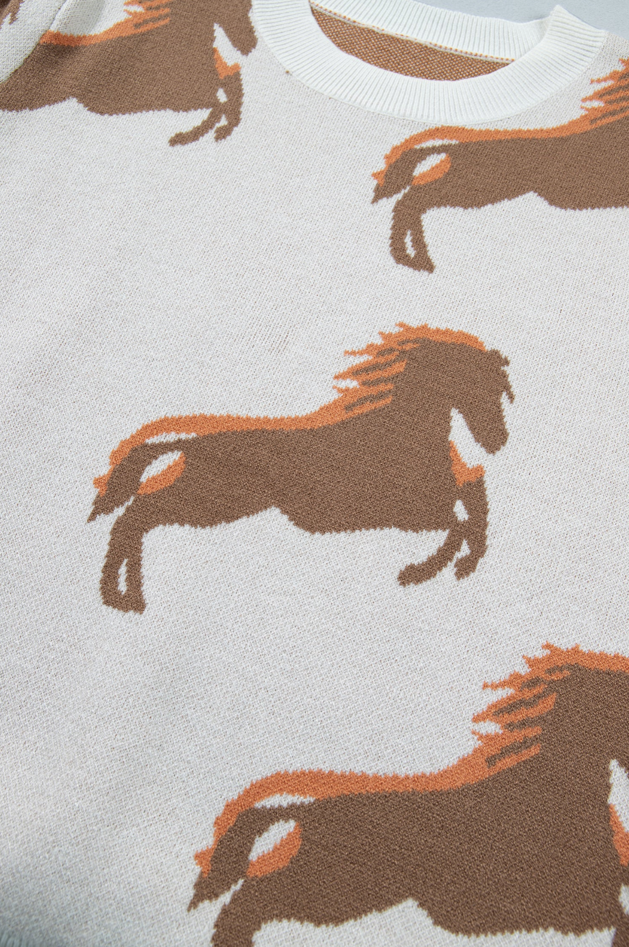 Dusty Trails Horse Printed Sweater - T125WH