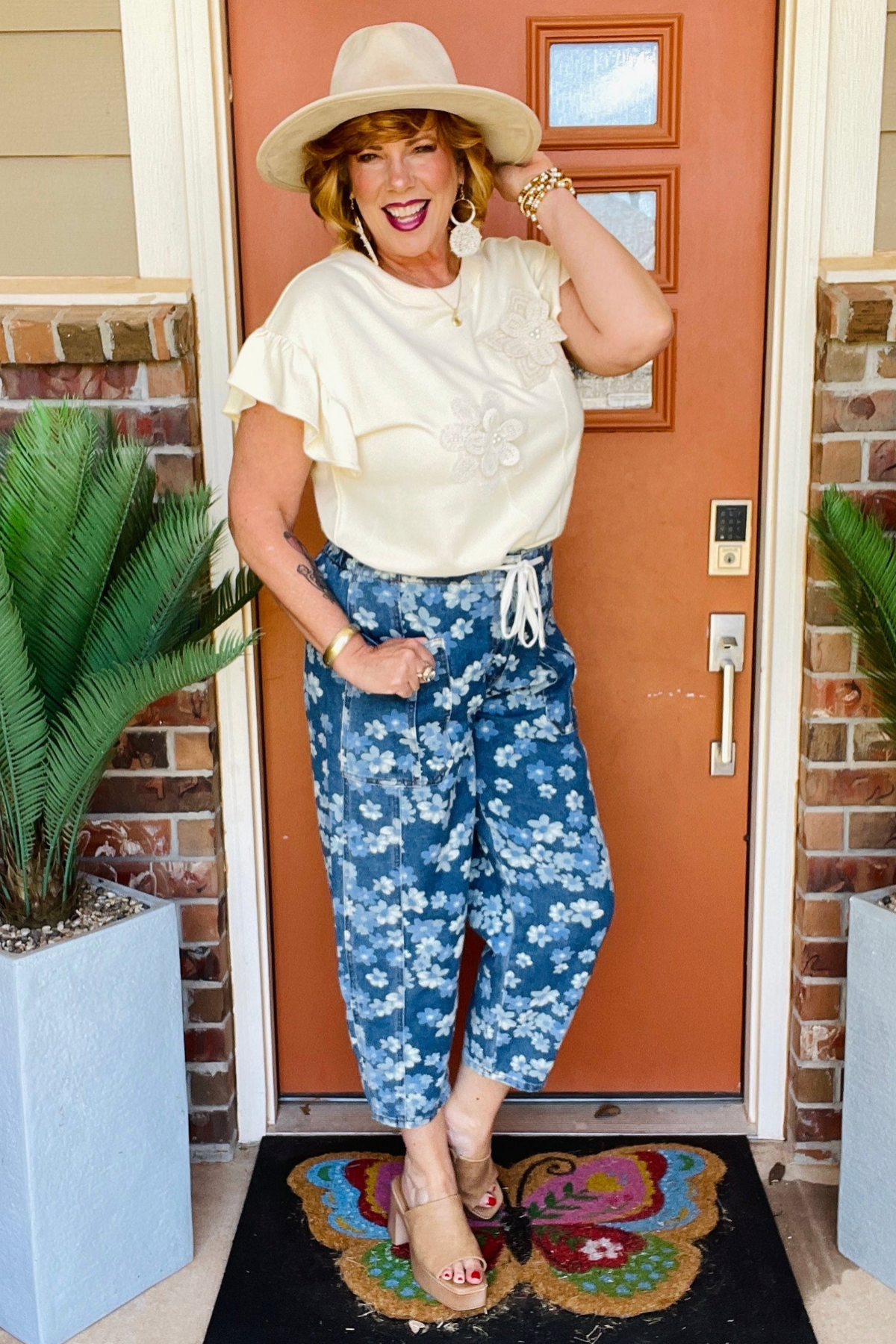 Boho Living Floral Printed Drawstring Barrel Jeans - J115DN