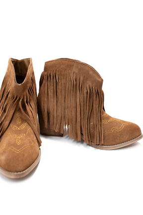 unique-id-ed9e0560-dfed-496f-a1f9-7887facb1870