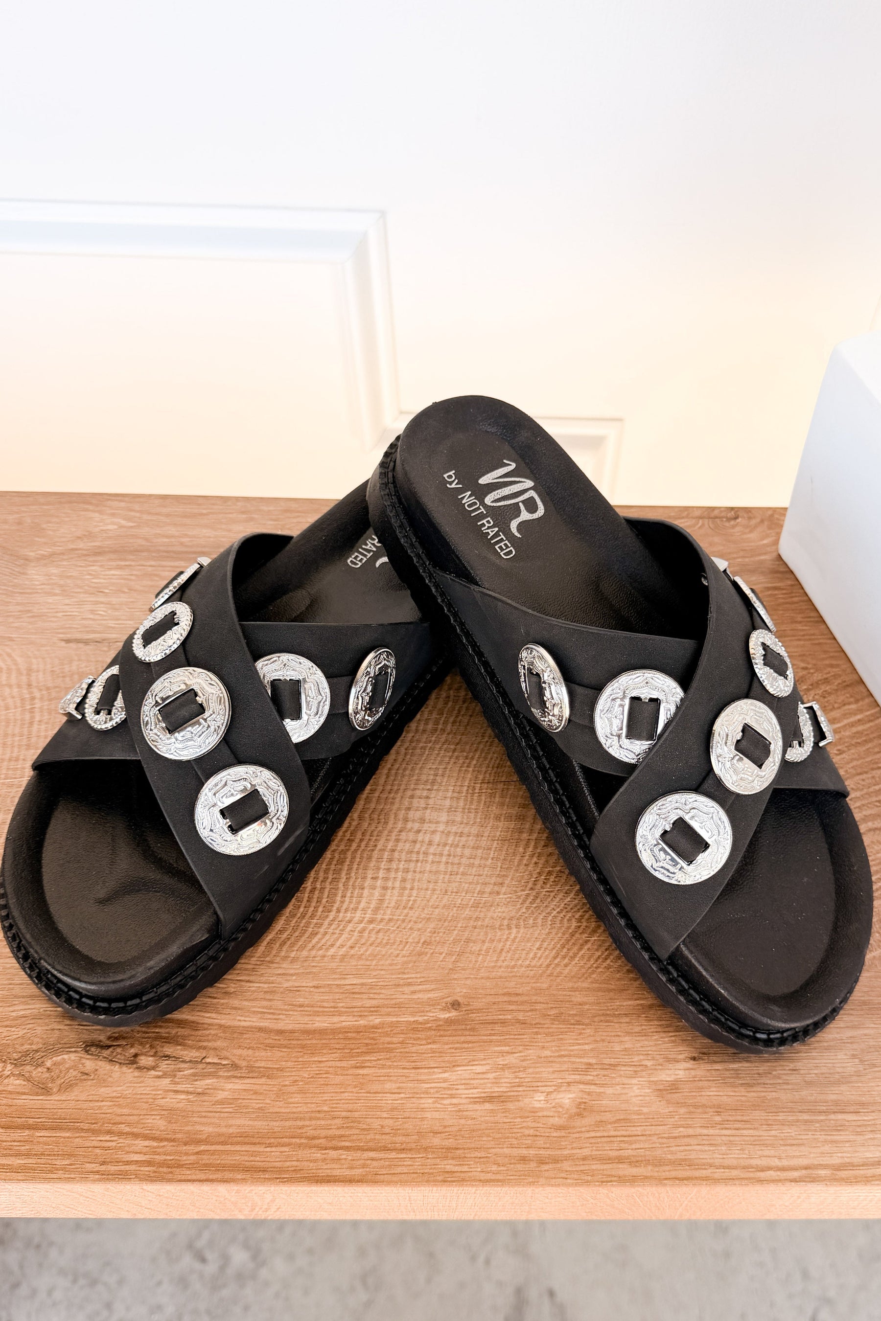 Calanthe Western Concho Sandal in Black