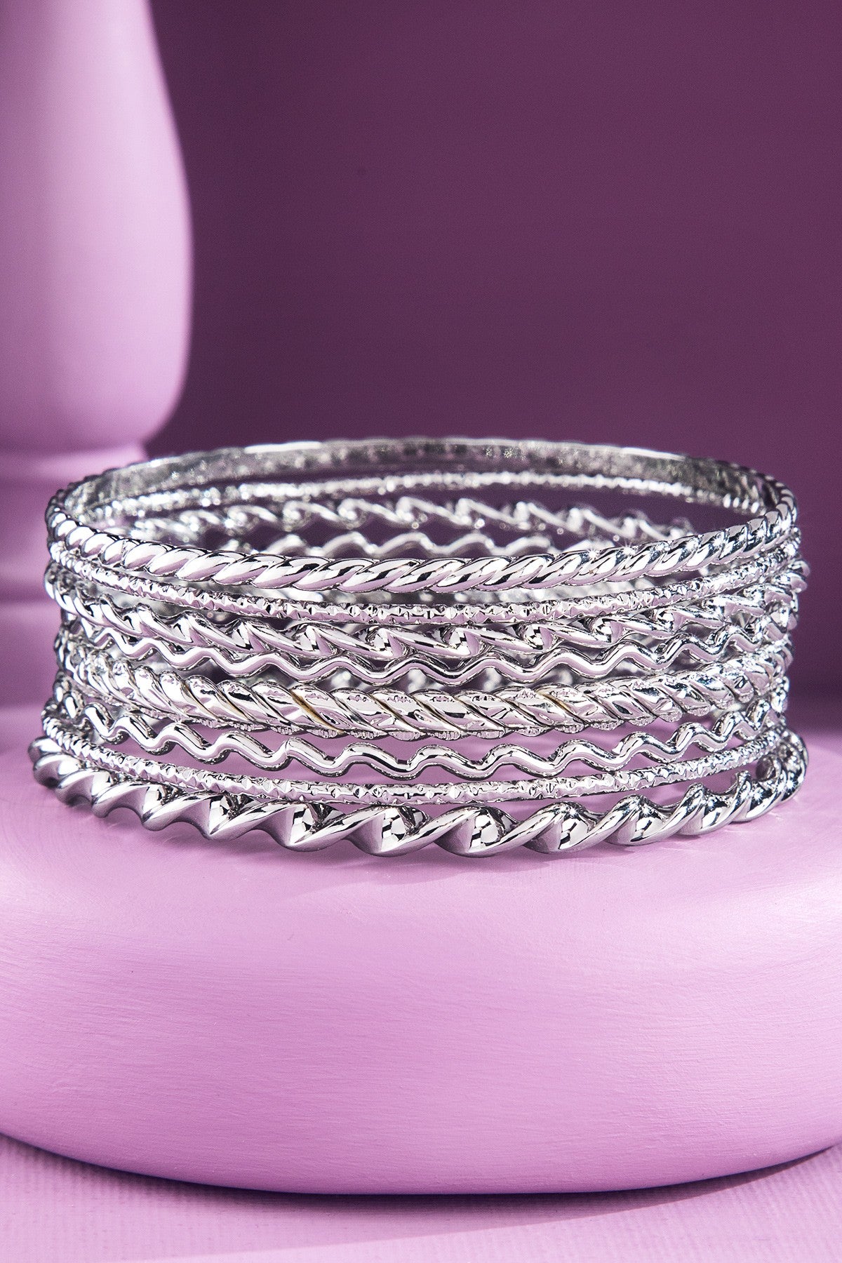 Silver Metal 7 Piece Bracelet - B052SI
