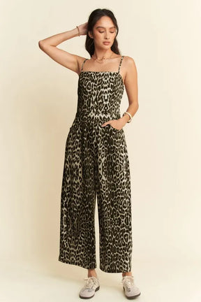 Wild And Chic Spaghetti Straps Wide Leg Jumpsuit - RMP881MO
