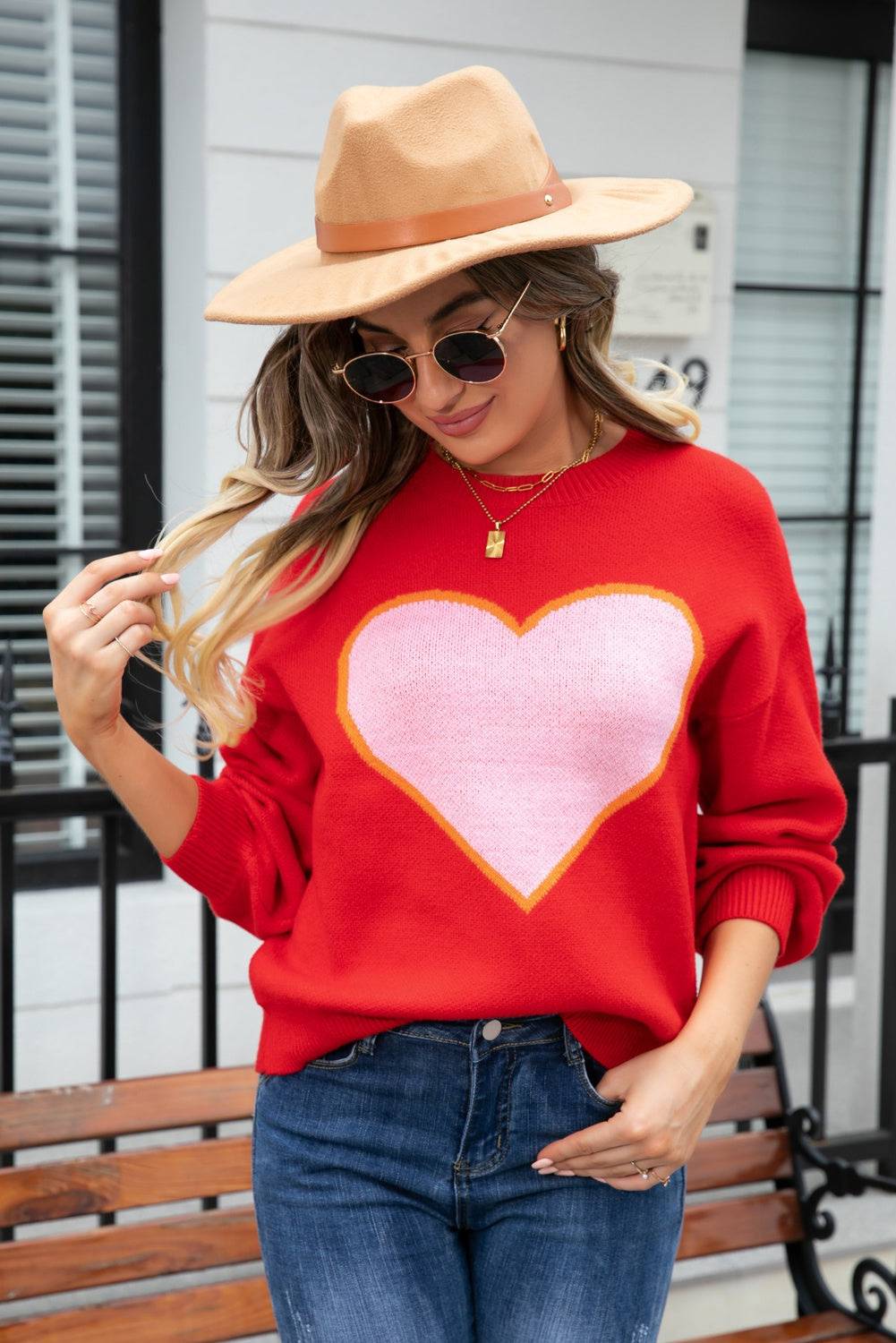 ef9311c492ba4fb5a8fbdc120040c825-Max