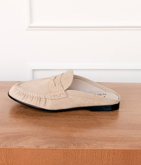 Margot Slide Loafer in Cream