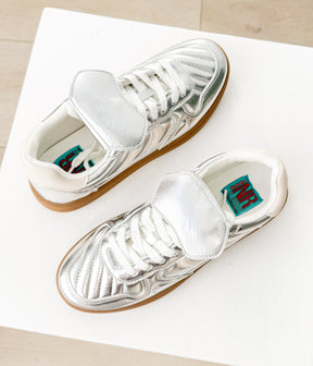 Milan Metallic Sneaker in Silver