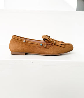 Moccasin Flats in Tan