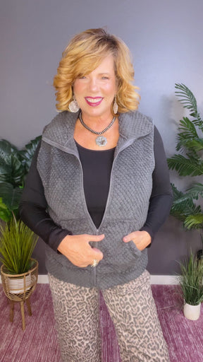 Keep It Cozy Vest (3 Colors)