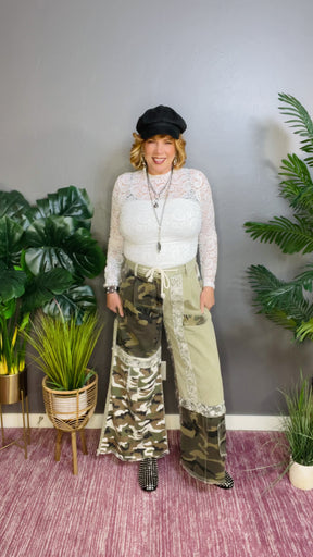 Run And Hide Camo Pant - P012CM