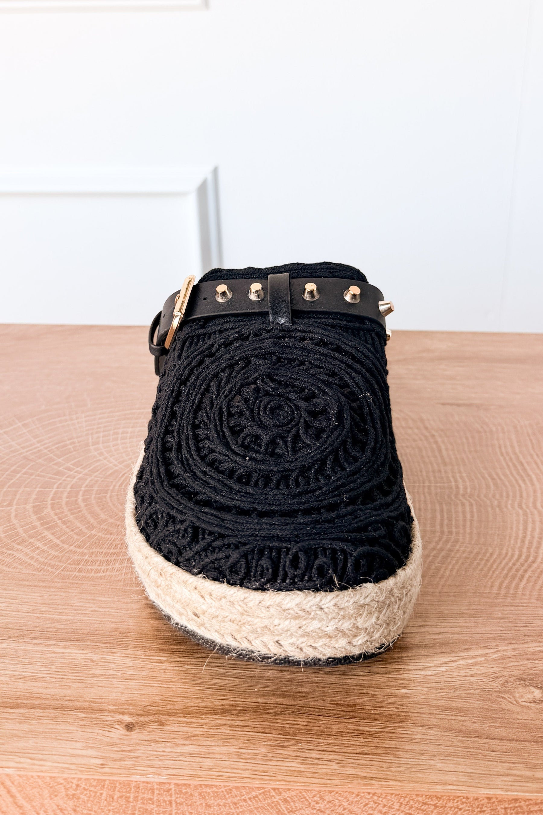 Treads Clogs in Black