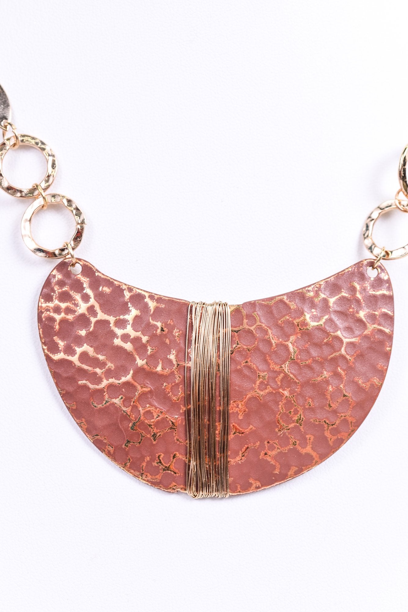Gold/Brown Textured Wire Wrapped Pendant Necklace - NEK3471GO
