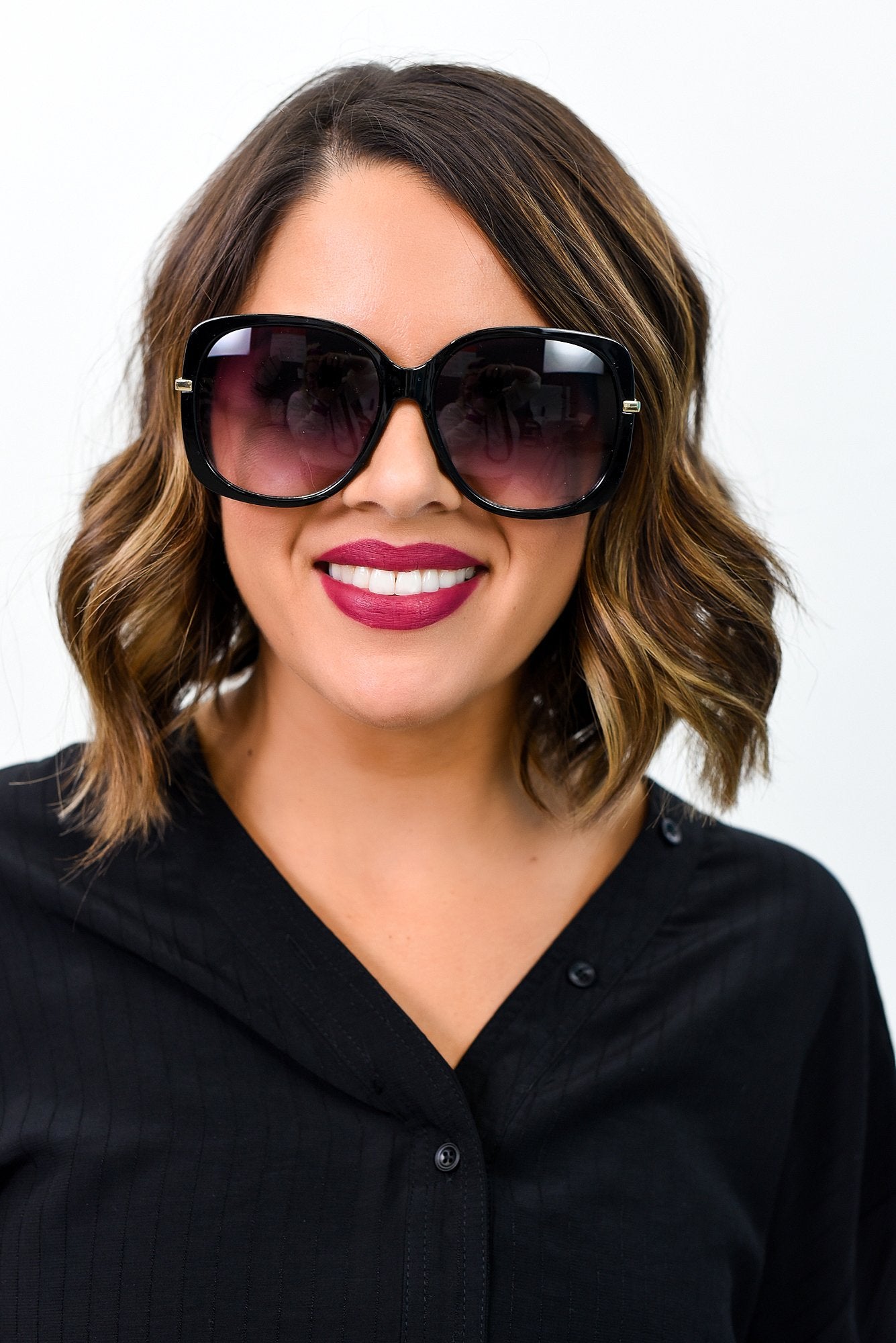 Black Frame/Black Ombre Lens Oval Sunglasses - SGL292BK - FREE hard case