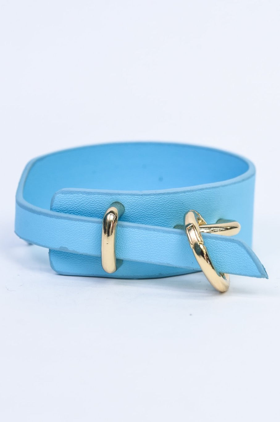 Blue Wrap Buckle Bracelet - BRC2971BL