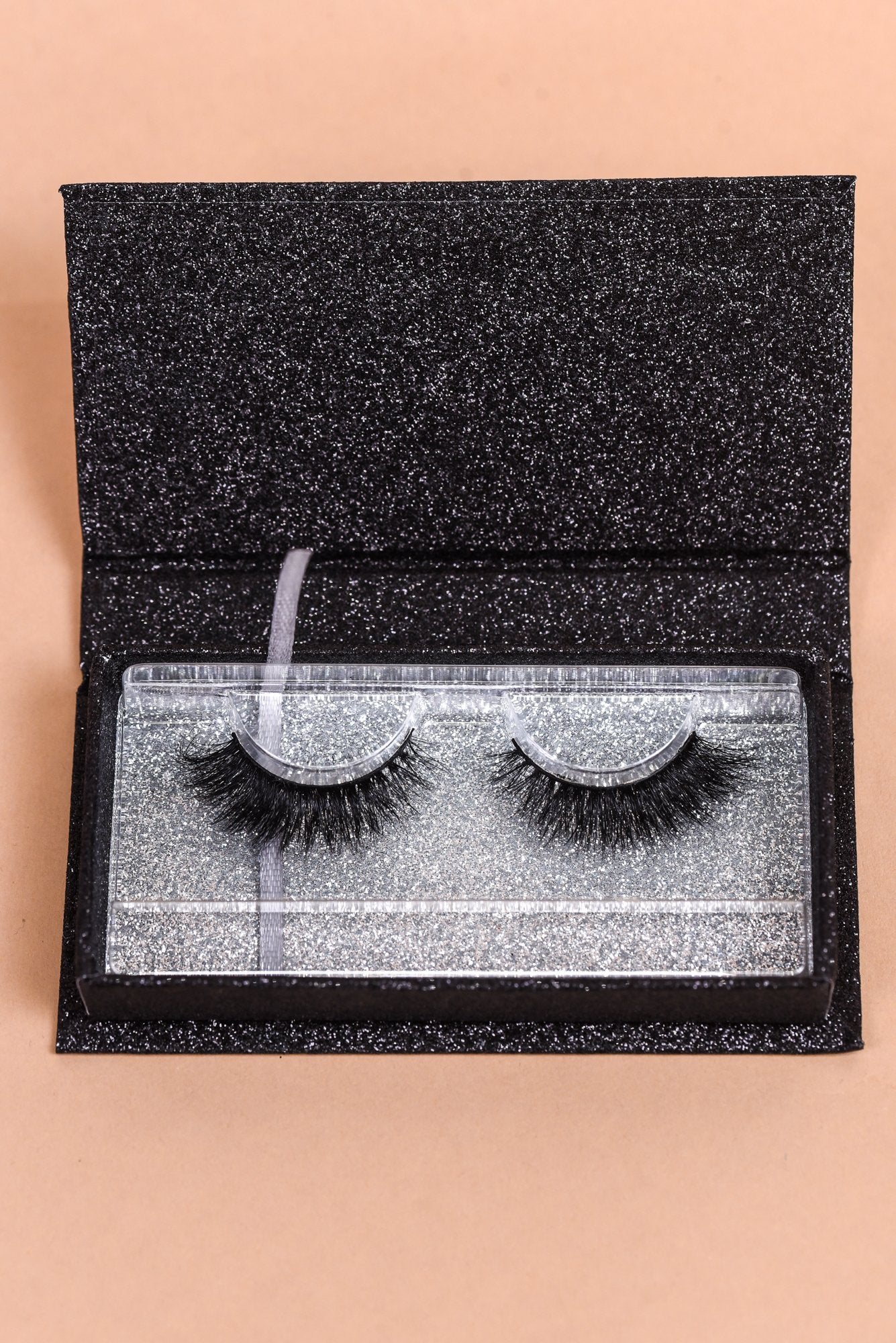 'NYC' Silk Lashes - LUX039