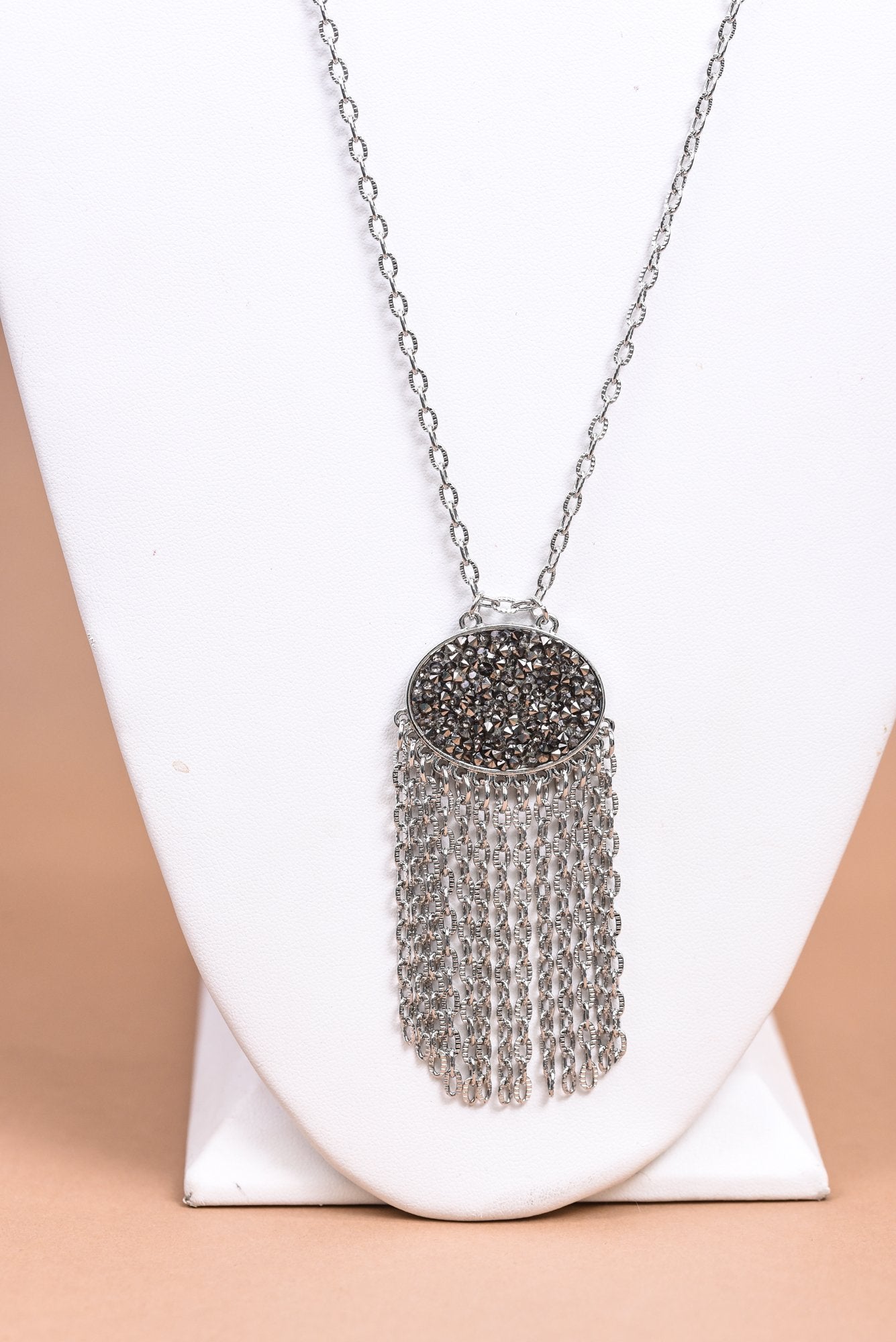 Silver/Gray/Chain Linked Tassel/Crystal Oval Pendant Necklace - NEK3909SI
