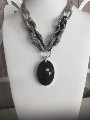 Silver/Black Chain Link Glass Pendant Necklace - NEK4182BK