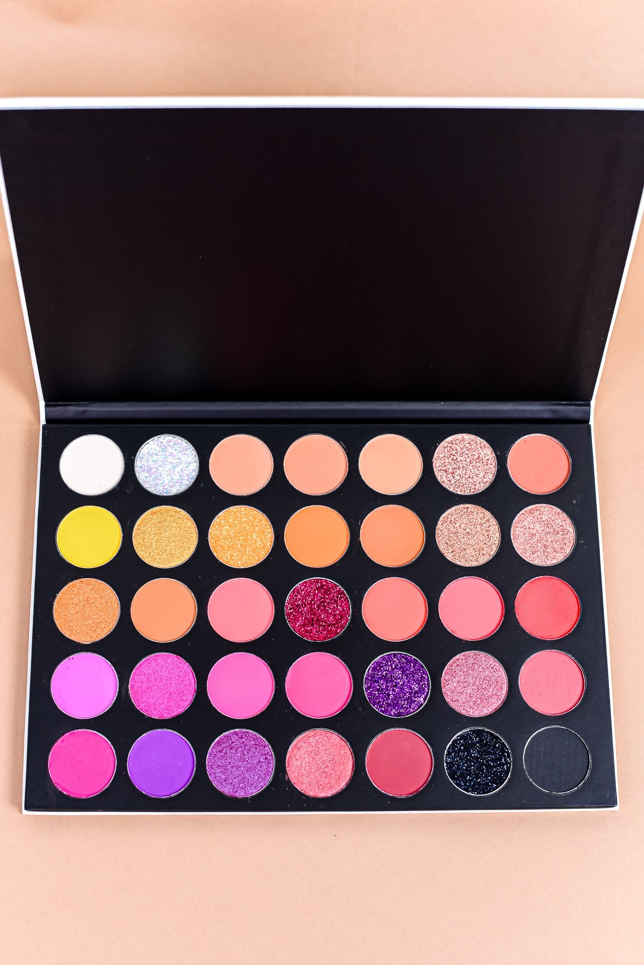 Color Me Pretty 35 Shade Eyeshadow Palette - LUX043