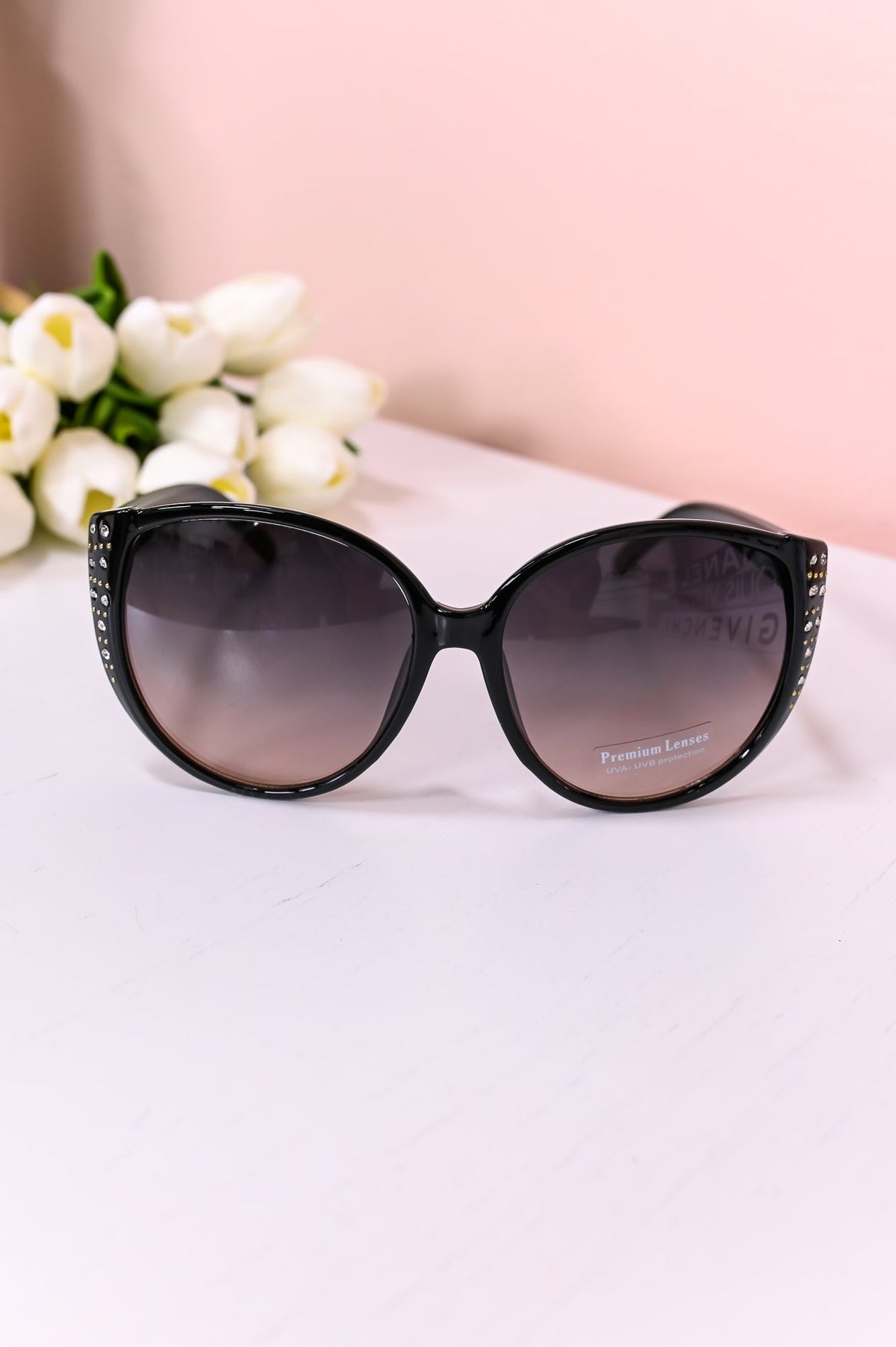 Black Bling/Studded Oversized Cat Eye Lens Sunglasses - SGL337BK