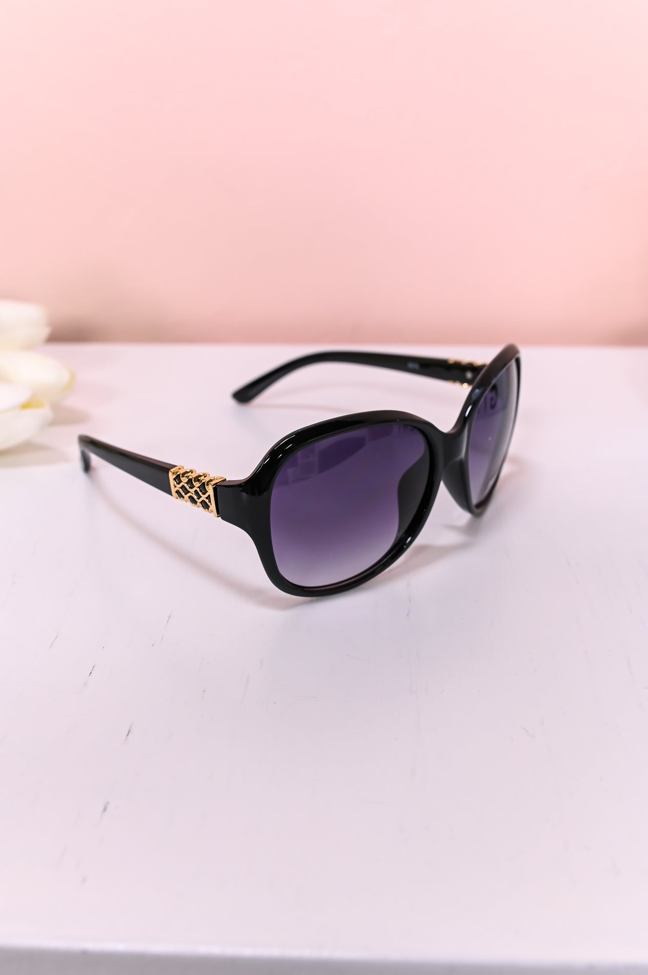 Black/Gold Sunglasses - SGL351BK