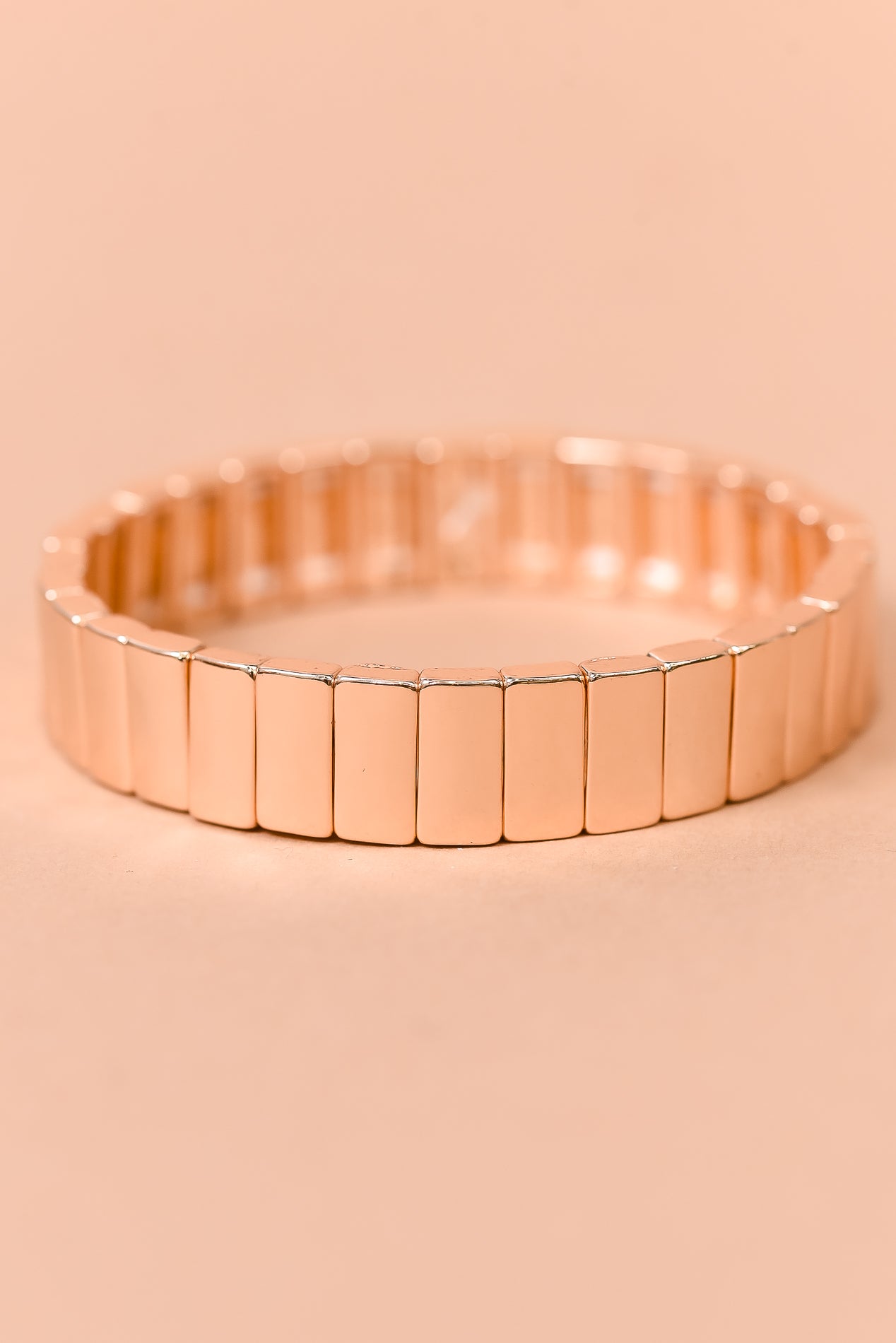 Gold Rectangle Metal Stretch Bracelet - BRC3256GO