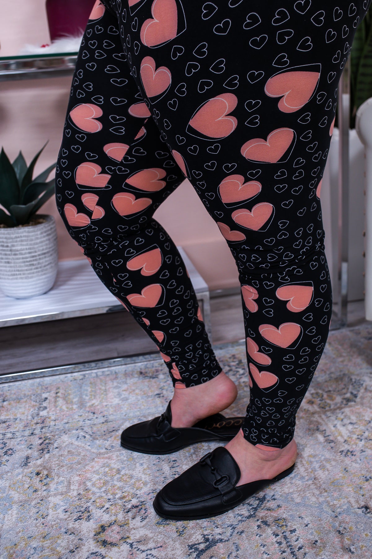 Black/Pink Heart Wide Band Printed Leggings (Sizes 12-18) - LEG1864BK