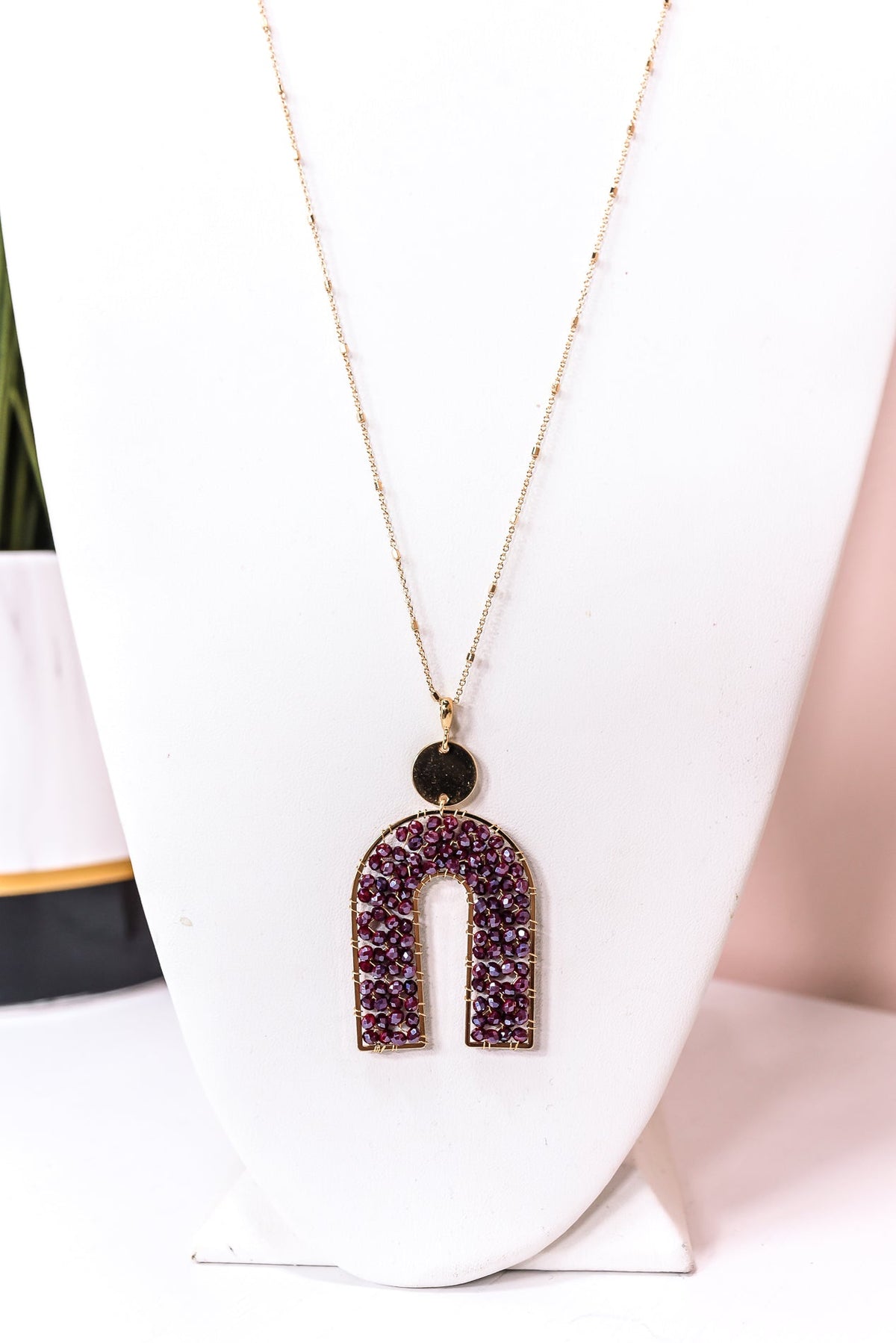 Wine Arch Beaded Pendant Necklace - NEK4117WN