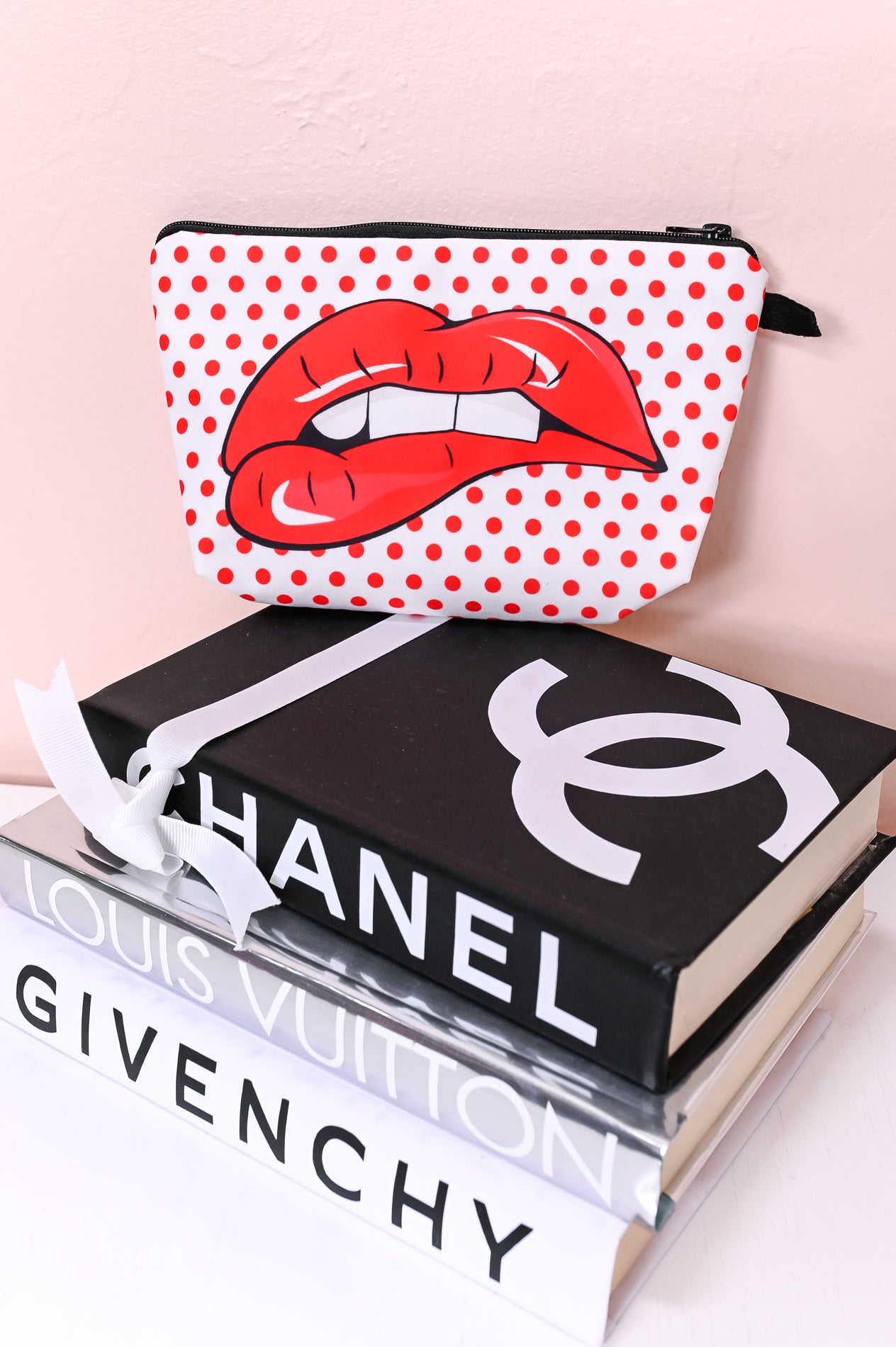 White/Red Polka Dot/Lip Printed Makeup Bag - MUB966WH